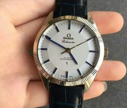 Копия Omega Constellation Globemaster 130.93.39.21.99.001